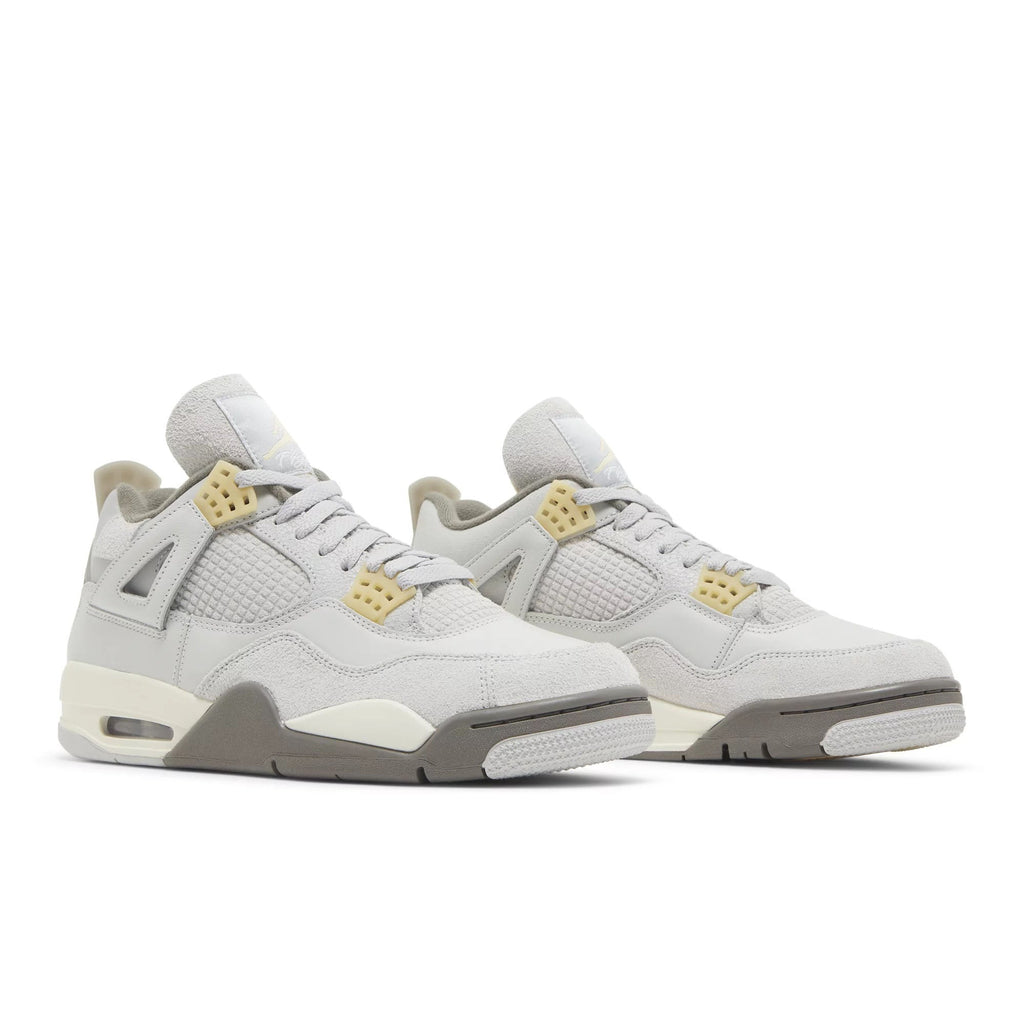 "Craft" Air Jordan 4 Retro SE DV3742-021 Sneakers - product image from the listing.