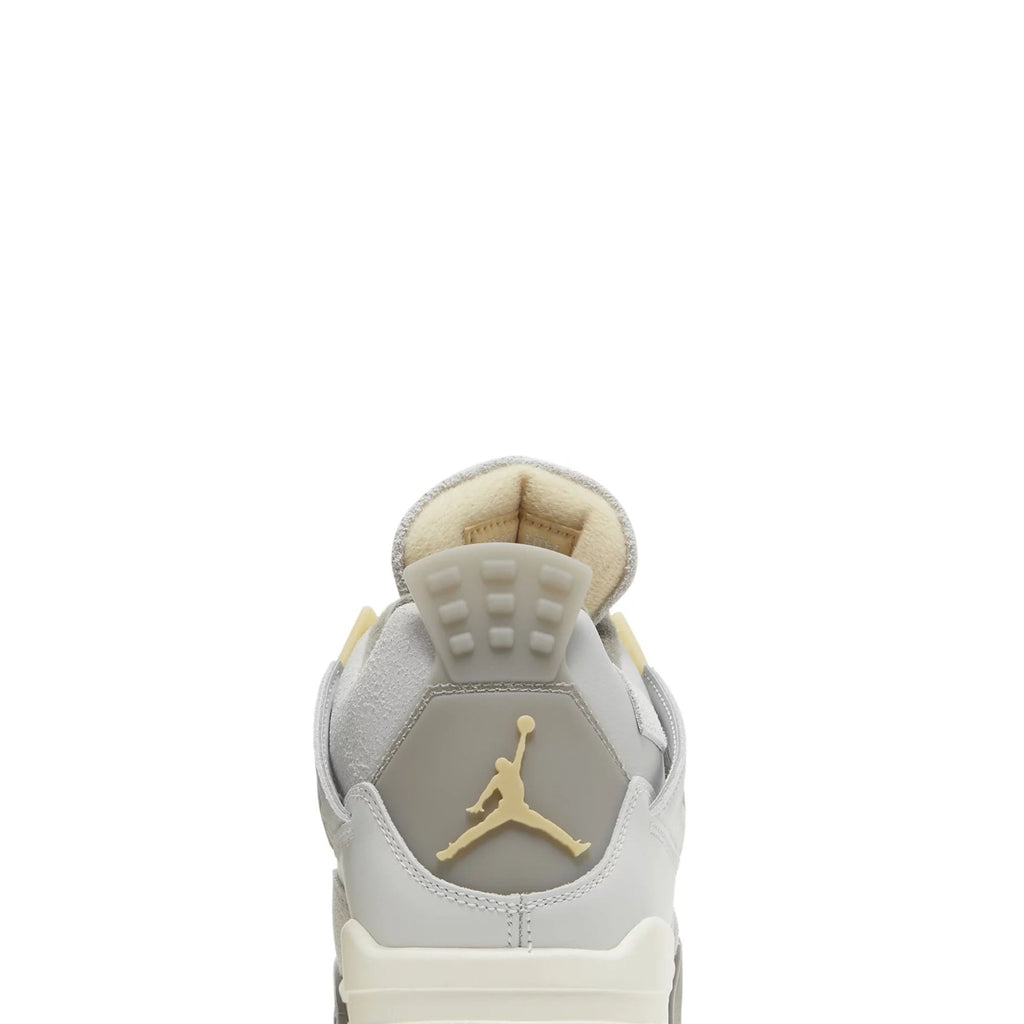 "Craft" Air Jordan 4 Retro SE DV3742-021 Sneakers - product image from the listing.