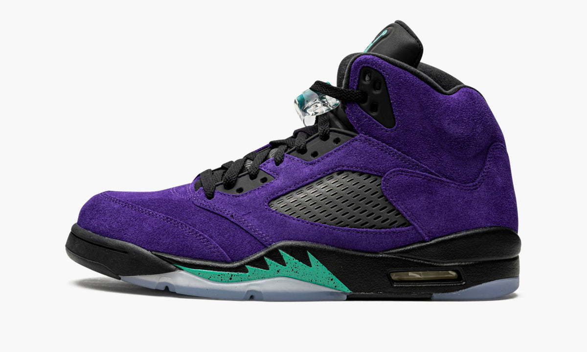 "Alternate Grape" Air Jordan 5 Retro Sneakers - product image from the listing.