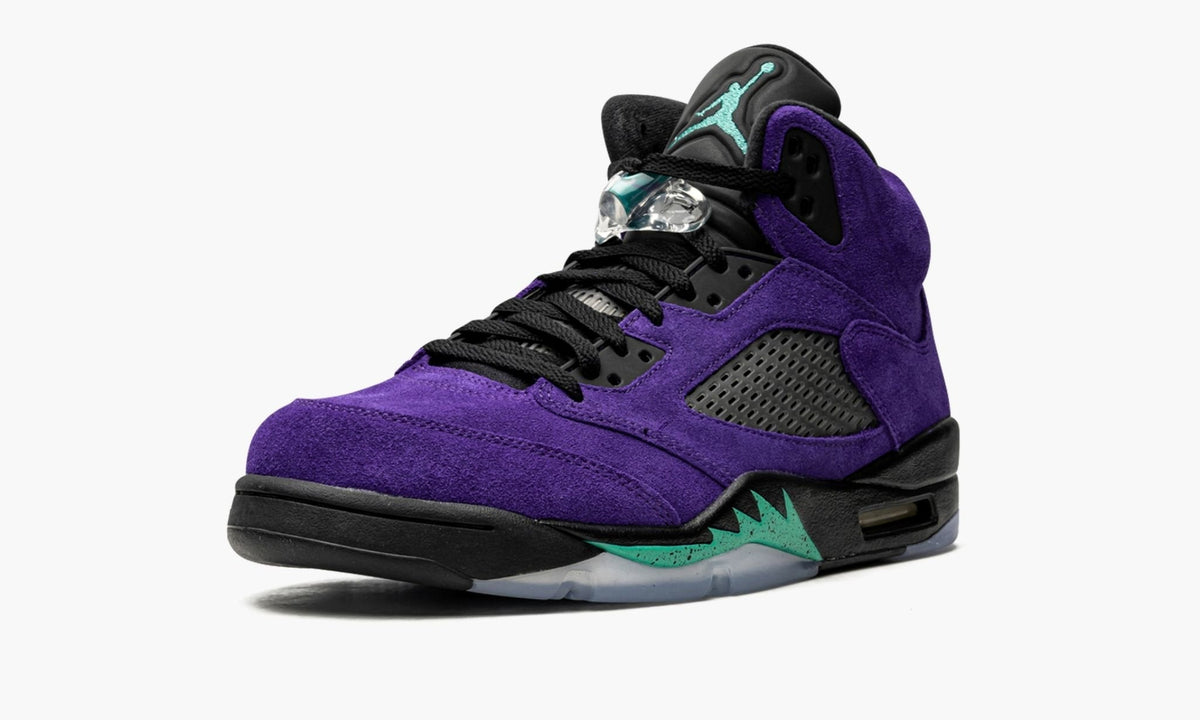 "Alternate Grape" Air Jordan 5 Retro Sneakers - product image from the listing.