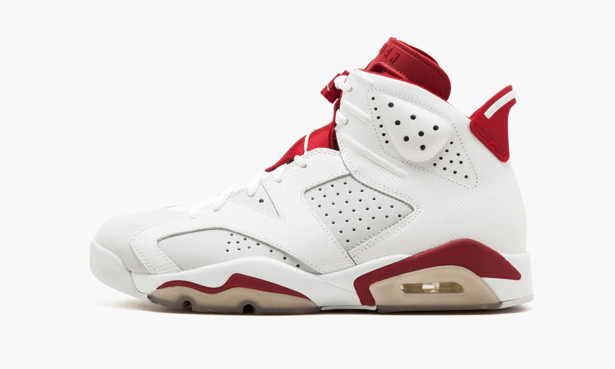 Alternate Sneakers - Air Jordan 6 Retro - product image from the listing.