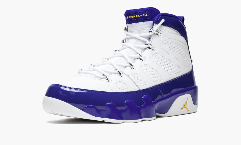 Kobe Sneakers - Air Jordan 9 Retro - product image from the listing.