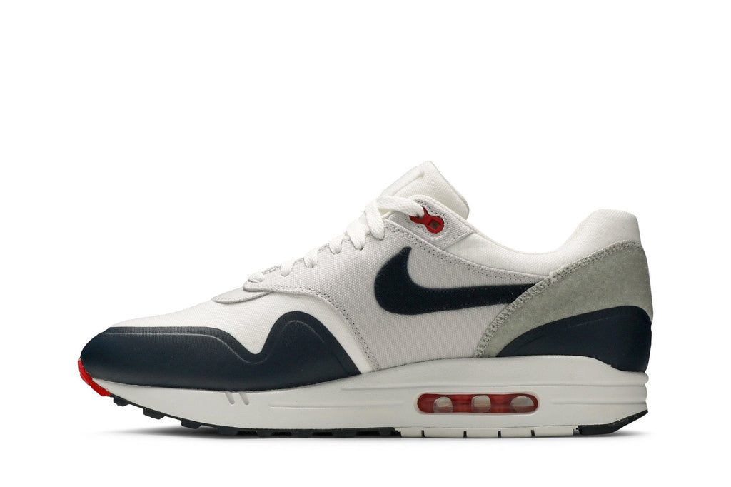 Patch Paris Sneakers - Air Max 1 SP - product image from the listing.