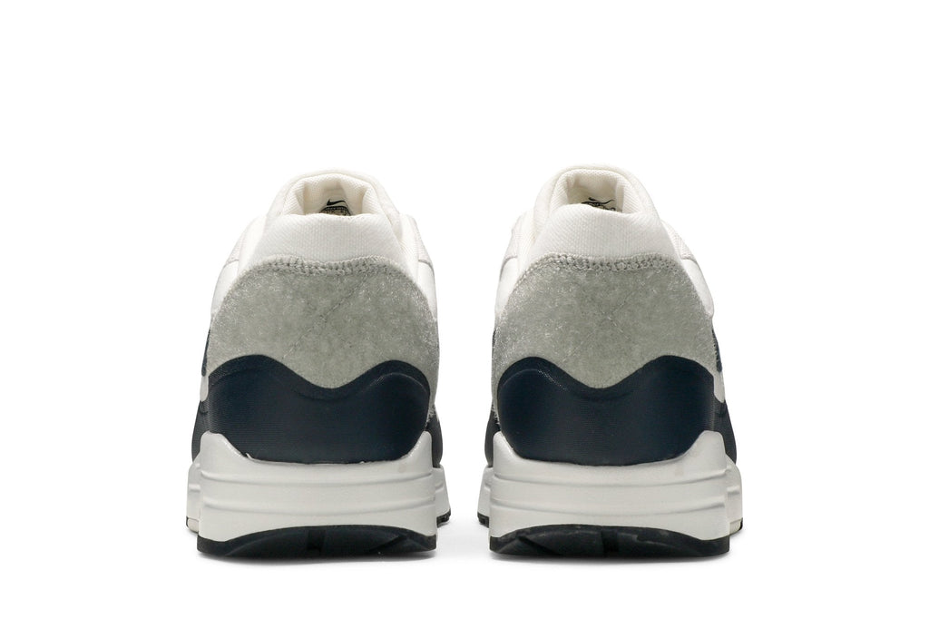 Patch Paris Sneakers - Air Max 1 SP - product image from the listing.