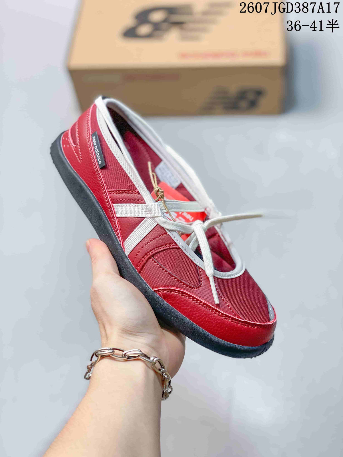 Women's New Balance WD Series Red Low-Top Sneakers 2607JGD387A17 - product image from the listing.
