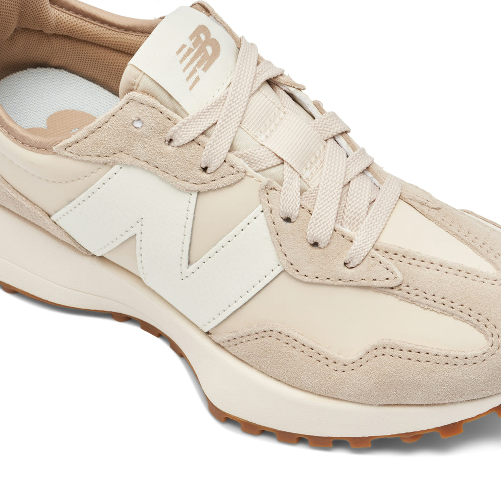 NEW BALANCE 327 in OATMEAL GUM - product image from the listing.