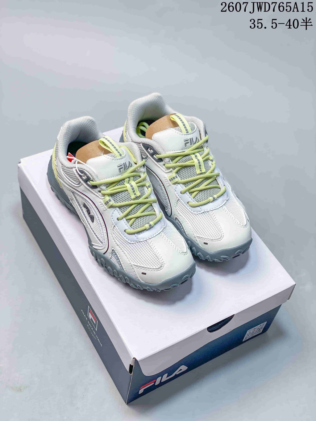 FILA Pebble Low-Top Sneakers in White Lime 711650UTU - product image from the listing.