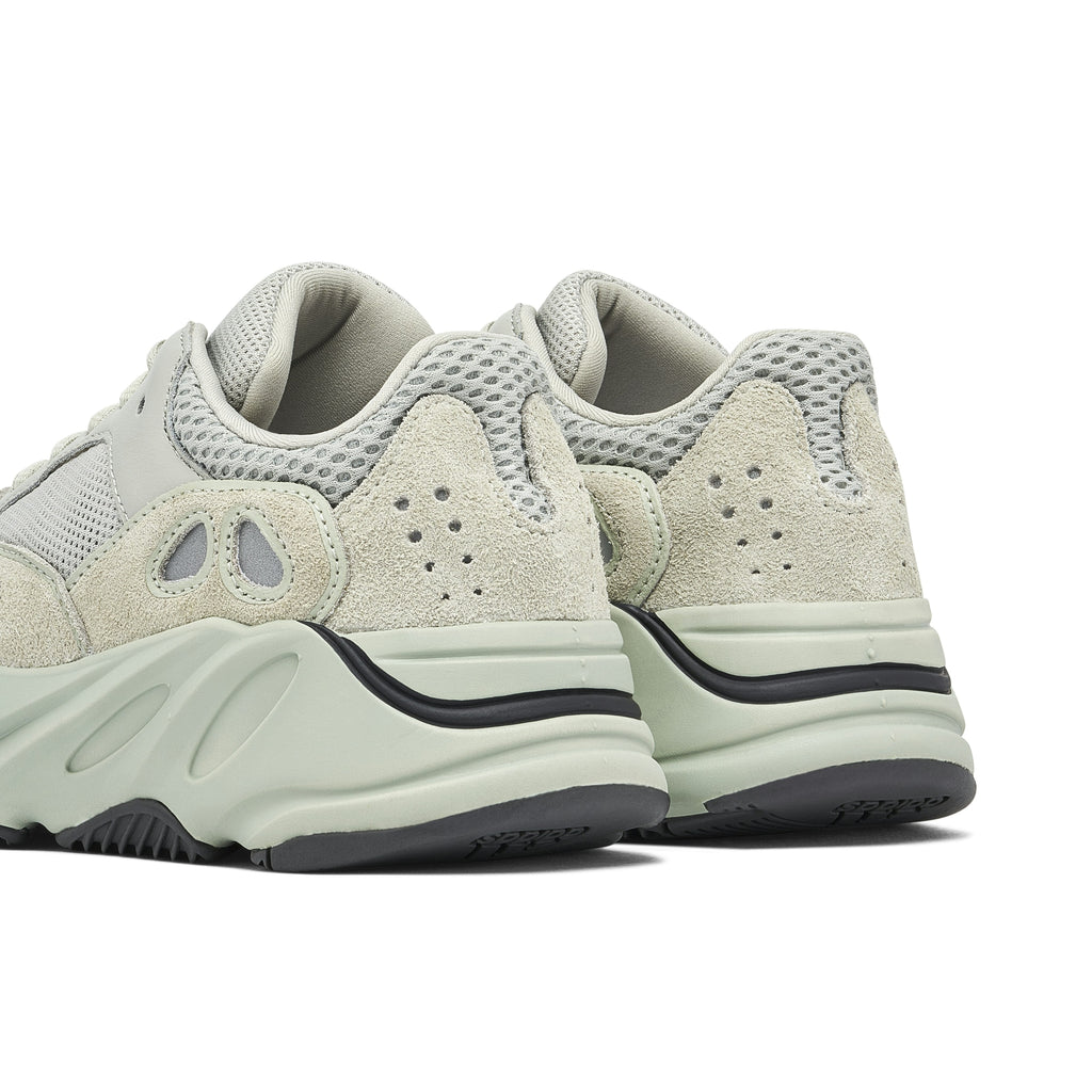 YEEZY 700 SALT - product photo shown in the listing for this item.