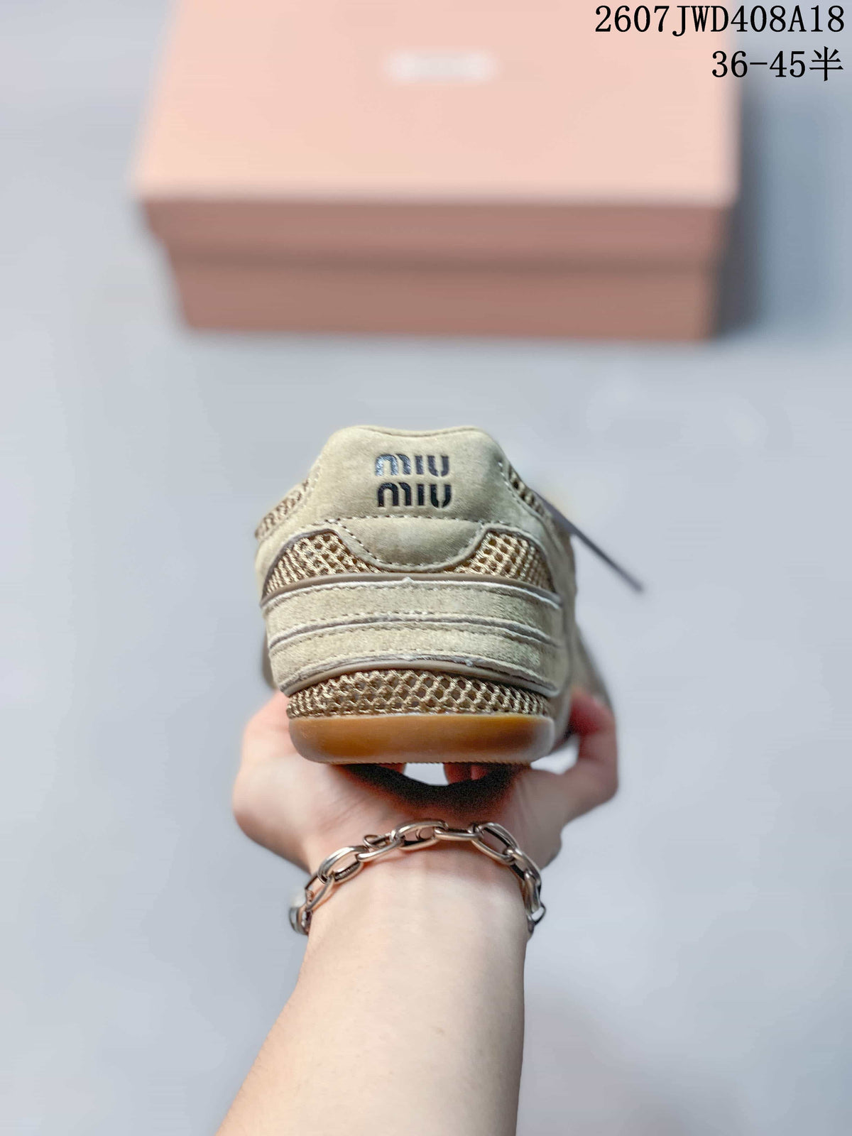 Miu Miu Gymnasium Low-Cut Sneakers Beige Sage 2607JWD408A18 - product image from the listing.