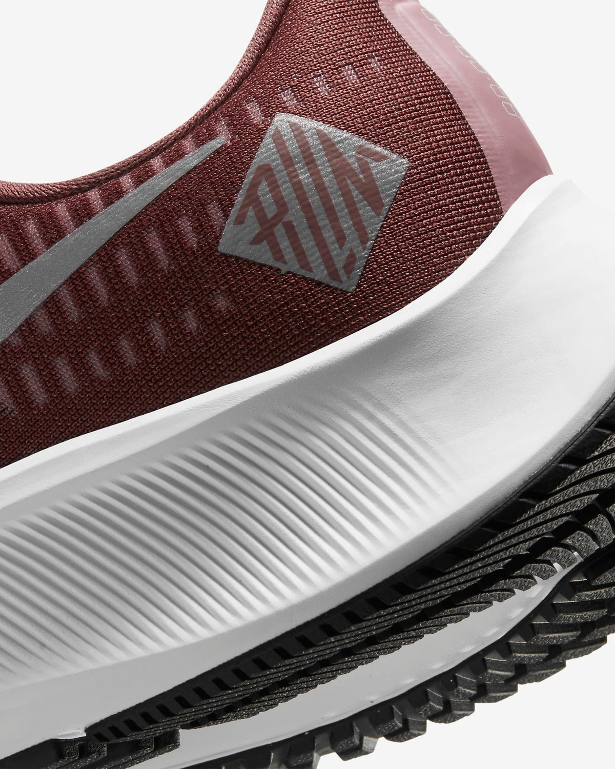 Nike Air Zoom Pegasus 37 Shoes for Running CZ8696-601 - product image from the listing.