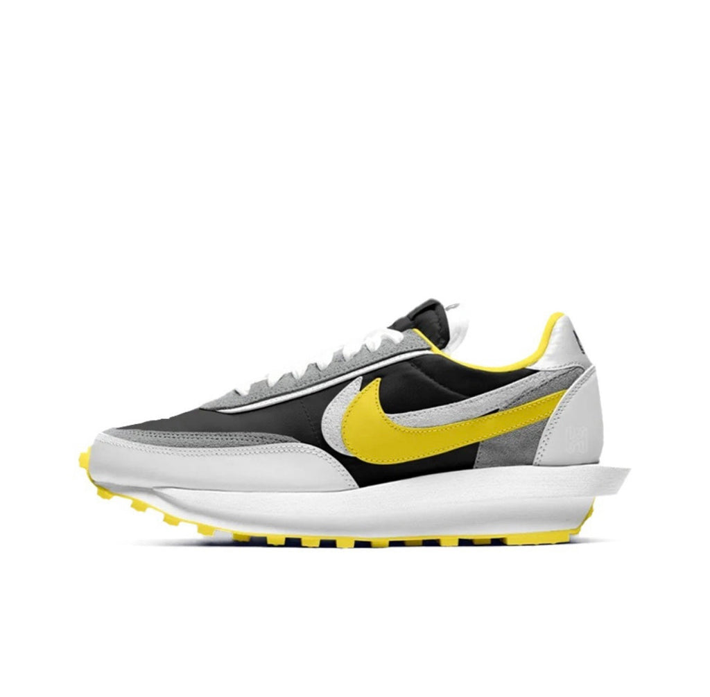 Nike x sacai LDV Waffle Trainers DJ4877-001 - product image from the listing.