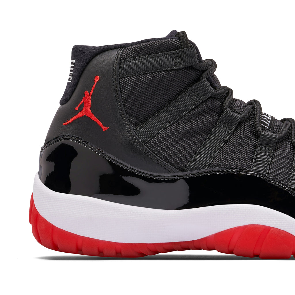BRED - AIR JORDAN 11 RETRO 2012 - product image from the listing.