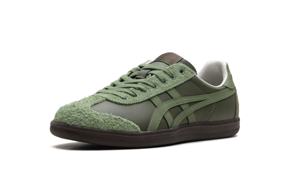 Bronze Green Moss - Onitsuka Tiger Tokuten Sneakers - product image from the listing.