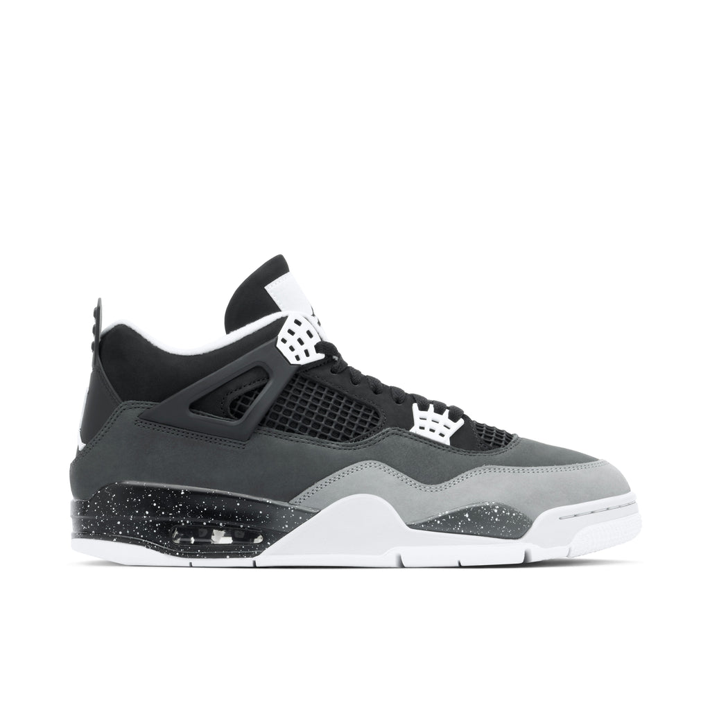 FEAR (2024) - AIR JORDAN 4 RETRO - product image from the listing.