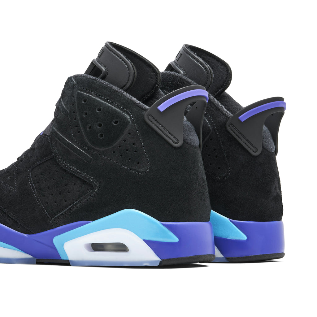 AIR JORDAN 6 in AQUA - product photo shown in the listing for this item.