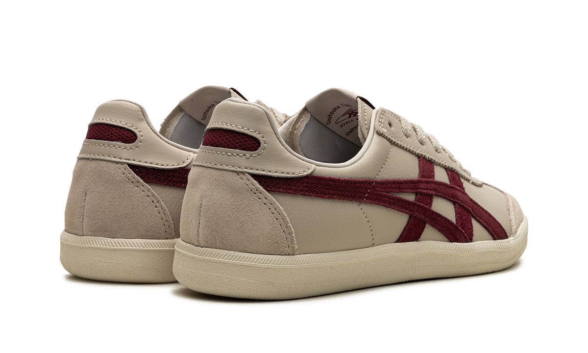 Onitsuka Tiger Tokuten Sneakers in Burgundy - product image from the listing.