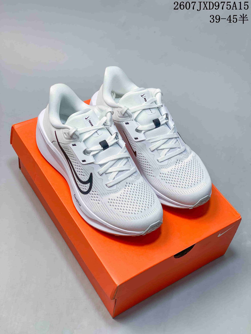 Nike Quest 6 White Low-Top Sneakers for Running - product image from the listing.