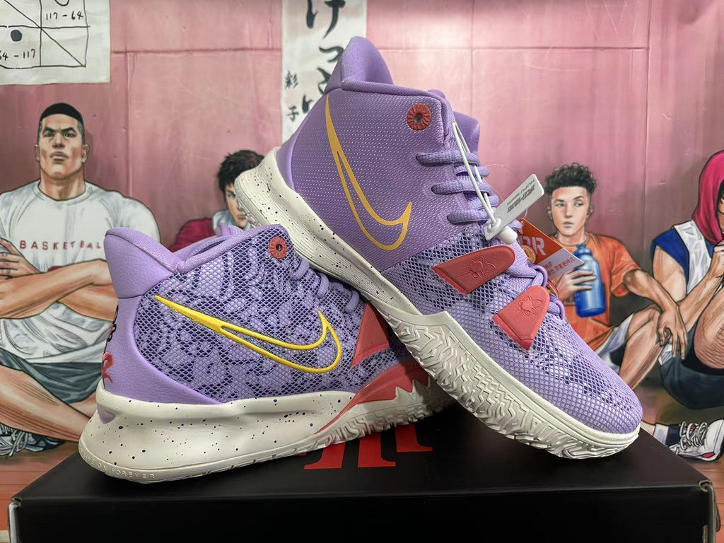 Nike Lavender Basketball Trainers with Zoom Turbo - product image from the listing.