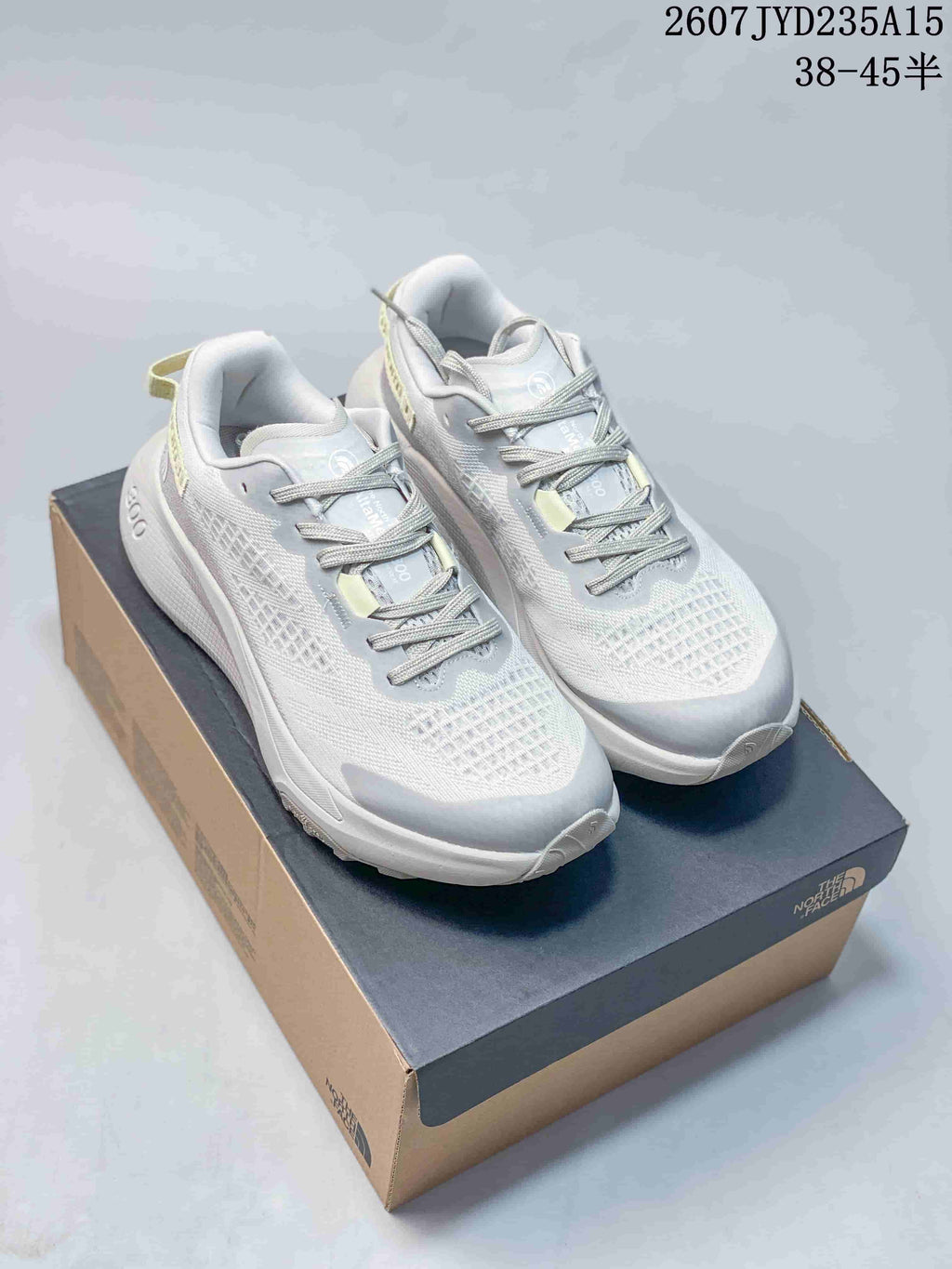 The North Face Altamesa 300 Low-Cut Hiking Shoes NF0A8A9RRO5-090 - product image from the listing.