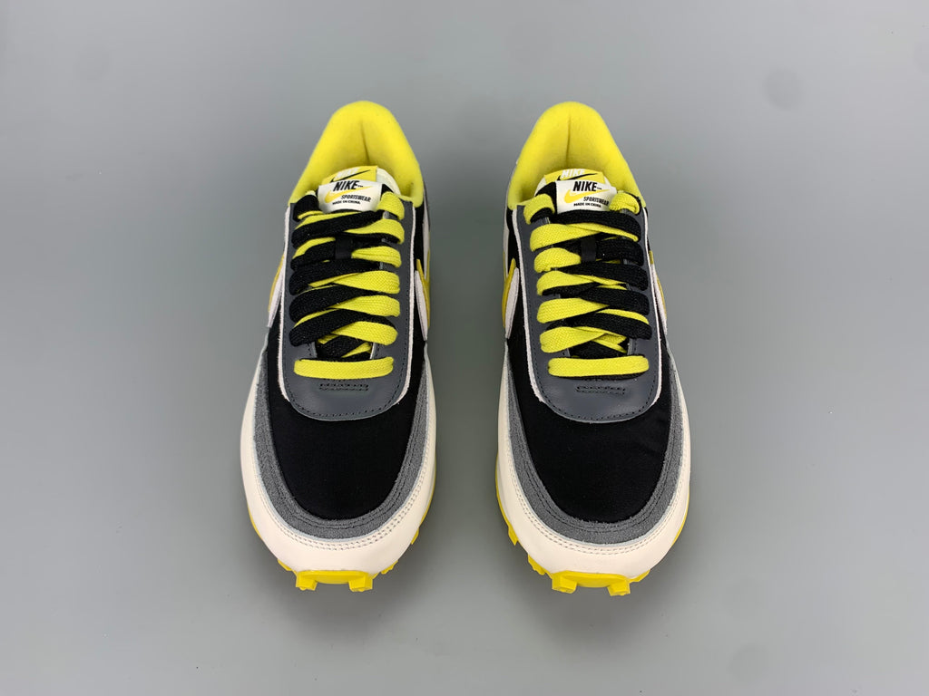 Nike x sacai LDV Waffle Trainers DJ4877-001 - product image from the listing.