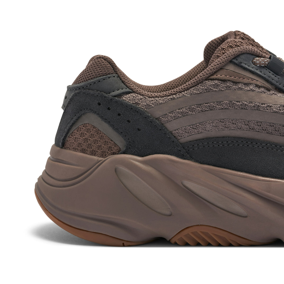 YEEZY BOOST 700 V2 MAUVE - product photo shown in the listing for this item.