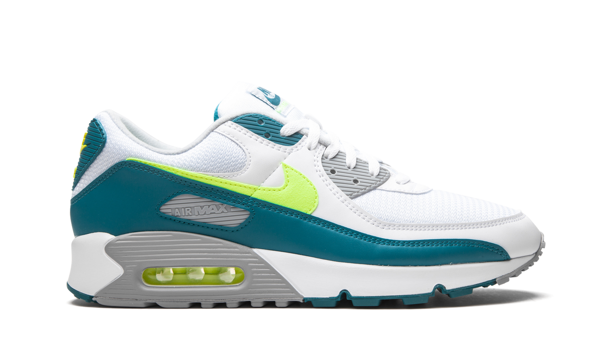 "Spruce Lime" Air Max 90 CZ2908 100 - product image from the listing.