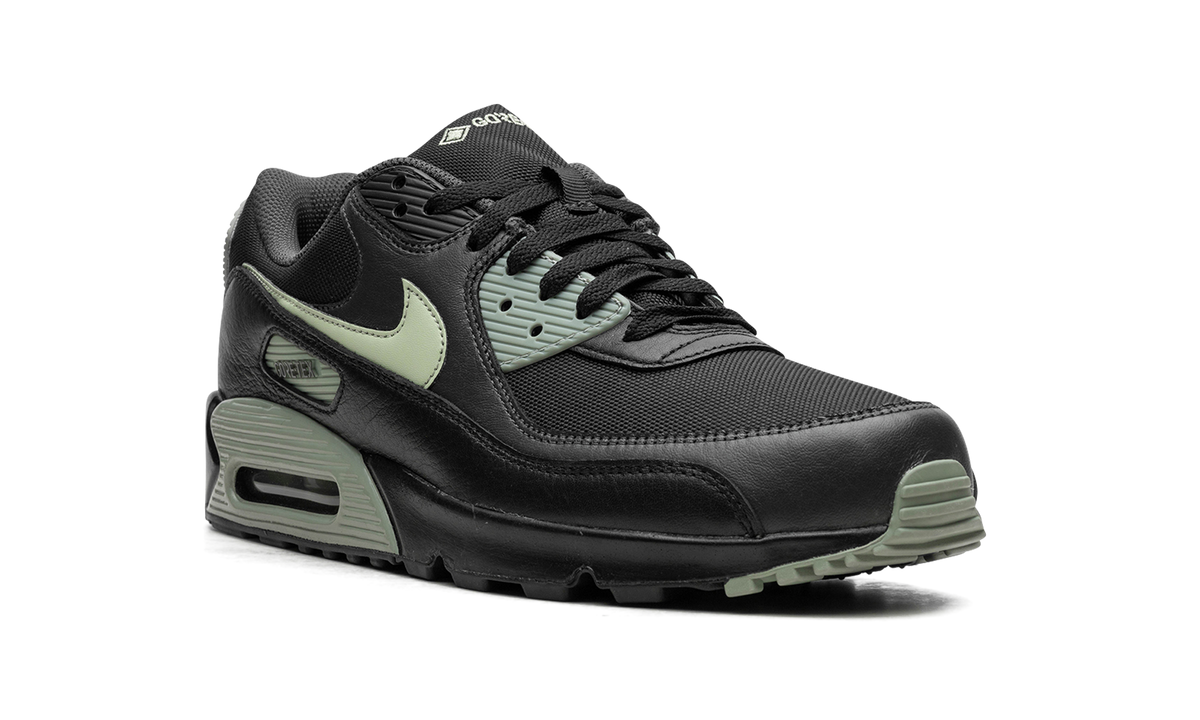 "Black / Honeydew" Air Max 90 Gore-Tex FD5810 001 - product image from the listing.