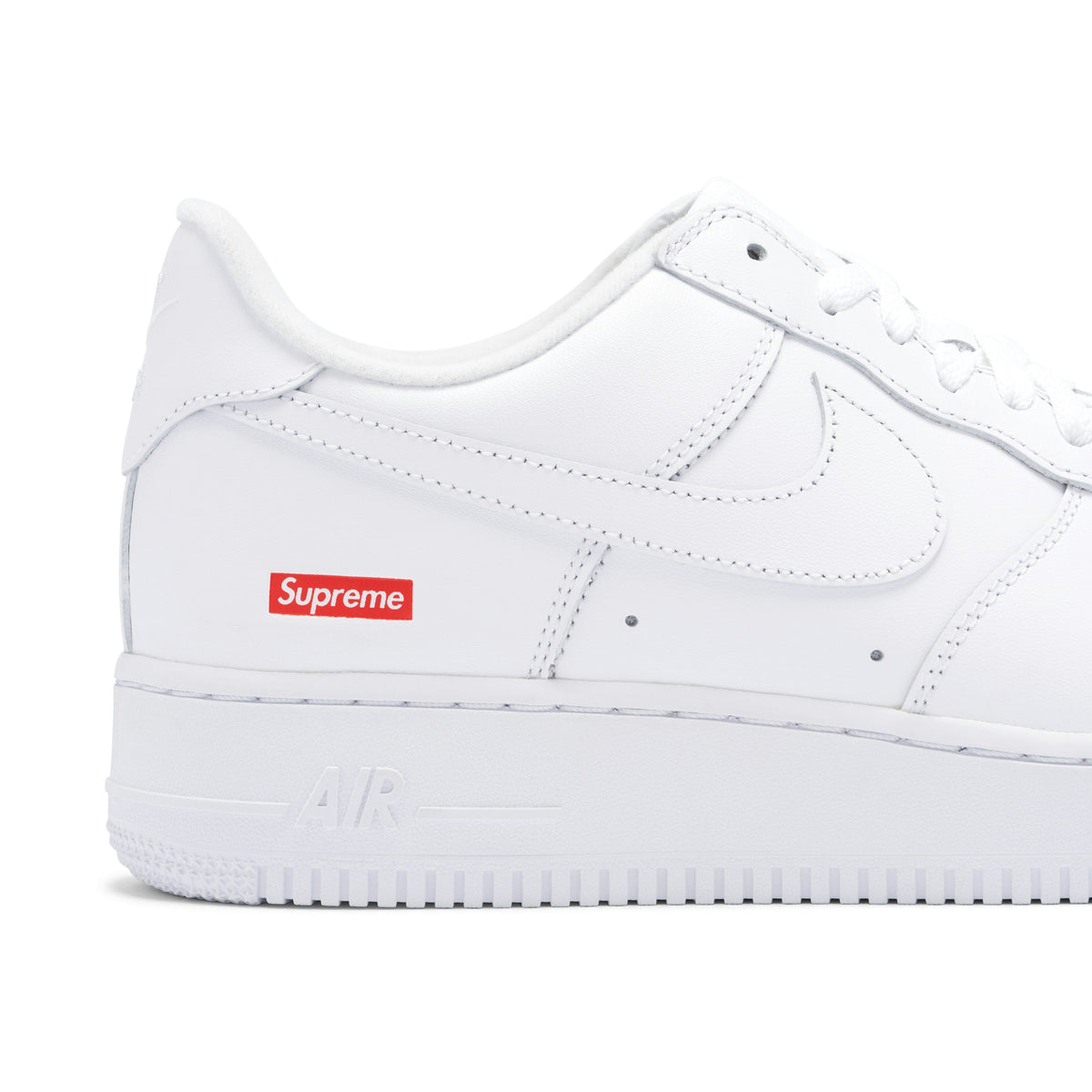 NIKE AIR FORCE 1 LOW SUPREME in WHITE - product image from the listing.