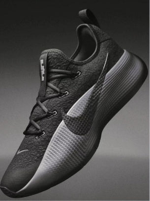 Nike Basketball Trainers in Black and Gray, Style 889 - product image from the listing.