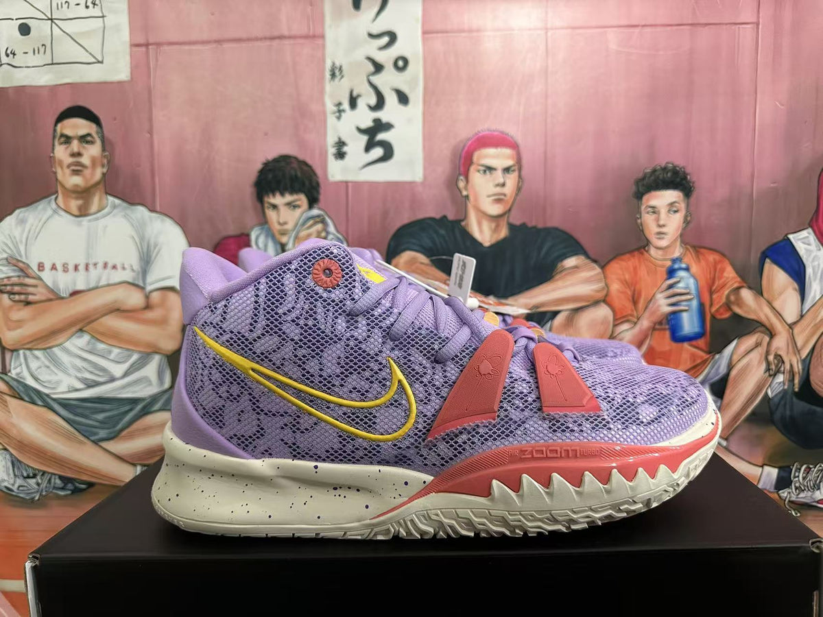 Nike Lavender Basketball Trainers with Zoom Turbo - product image from the listing.