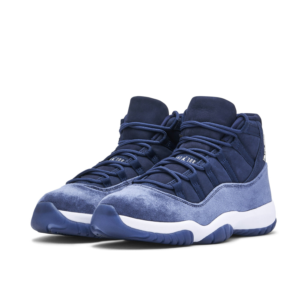 Women's AIR JORDAN 11 VELVET MIDNIGHT NAVY - product image from the listing.