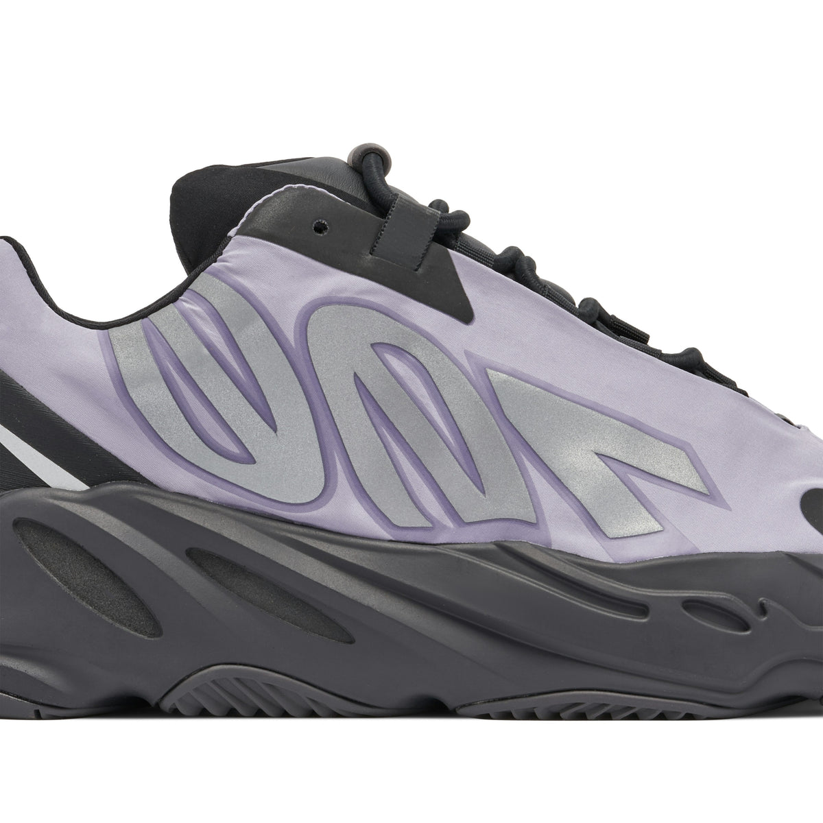 YEEZY BOOST 700 MNVN GEODE - product image from the listing.