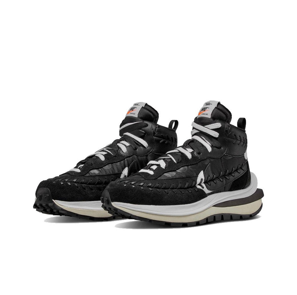 Nike VaporWaffle DH9186-001 Sneakers in Black and White - product image from the listing.
