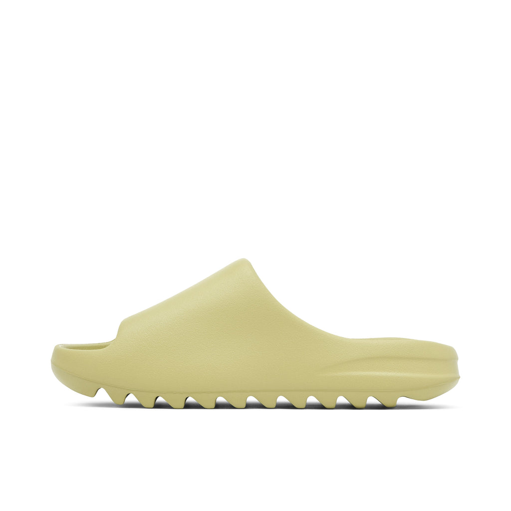 YEEZY SLIDES RESIN 2022/2024 - product image from the listing.