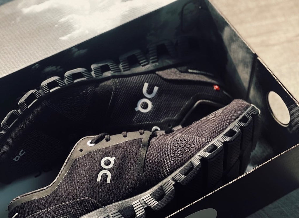 On Cloud X Full Black Training Footwear - product image from the listing.