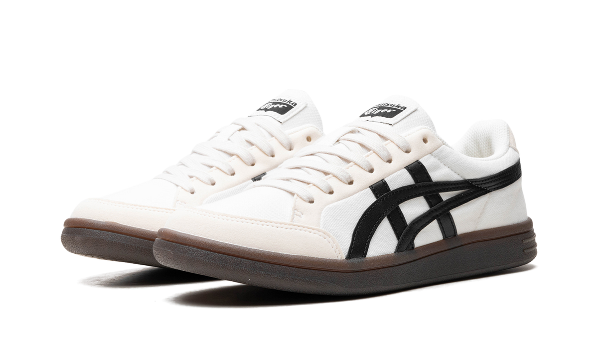 Onitsuka Tiger Advanti Sneakers in Cream White Black - product image from the listing.
