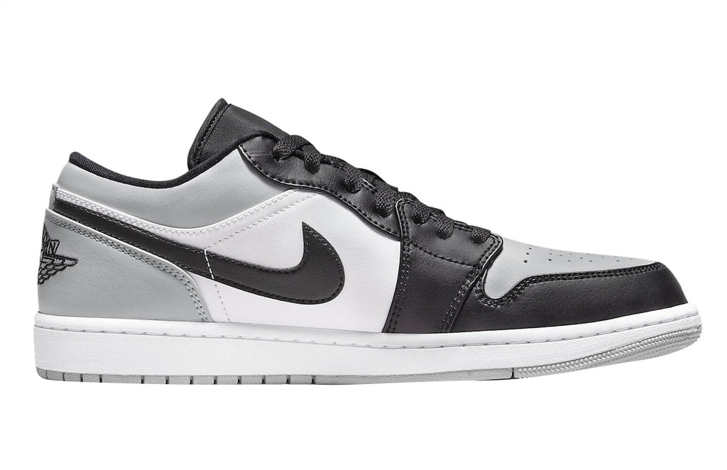 Shadow Toe Sneakers - Jordan 1 Low - product image from the listing.
