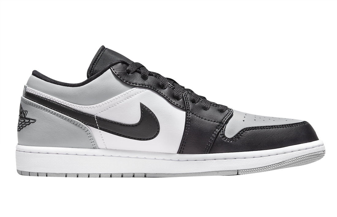Shadow Toe Sneakers - Jordan 1 Low - product image from the listing.