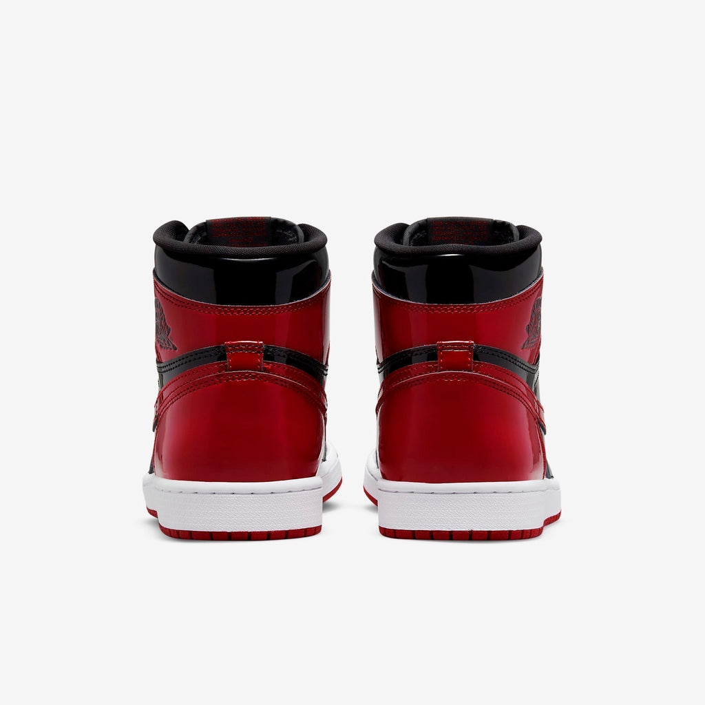 Patent Bred Sneakers - Jordan 1 Retro High OG - product image from the listing.