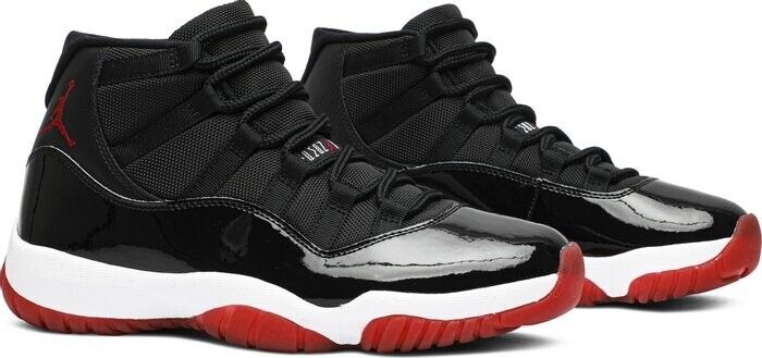 Bred Sneakers - Jordan 11 Retro - product image from the listing.