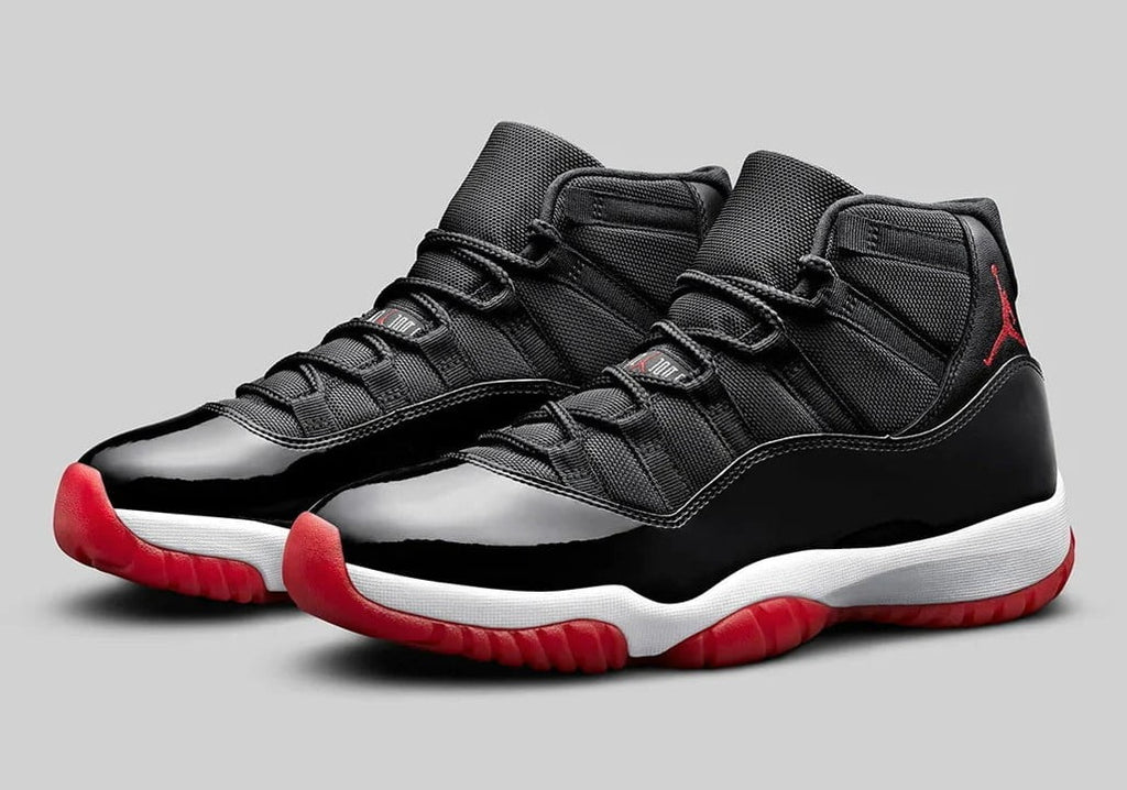Playoffs (2012) Sneakers - Jordan 11 Retro - product image from the listing.