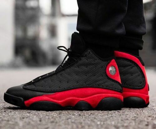 Bred Sneakers - Jordan 13 Retro - product image from the listing.