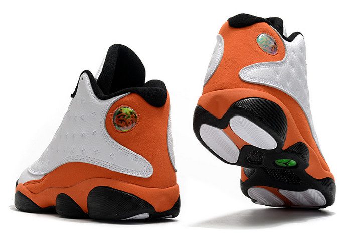 Starfish Sneakers - Jordan 13 Retro - product image from the listing.