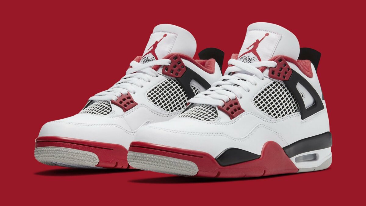 Fire Red 2020 Sneakers - Jordan 4 - product image from the listing.