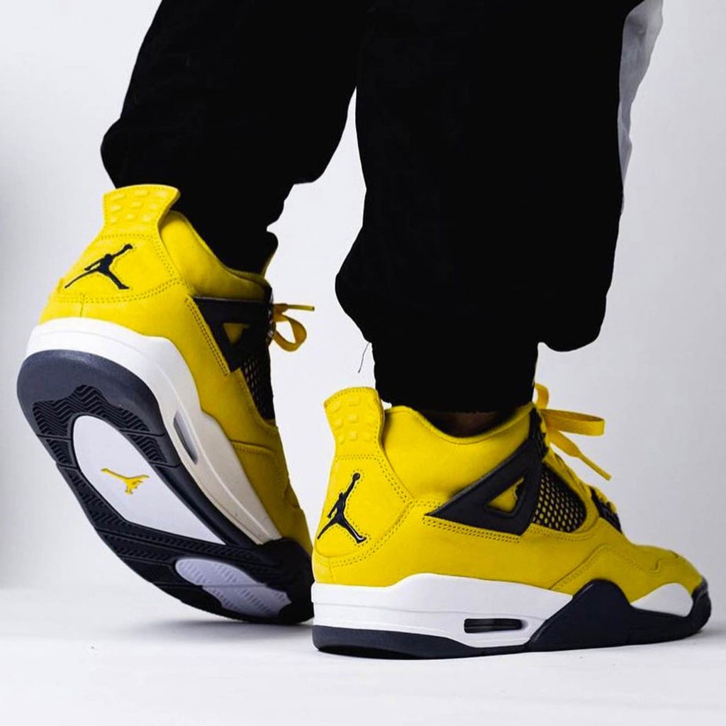 Lightning (2021) Sneakers - Jordan 4 Retro - product image from the listing.