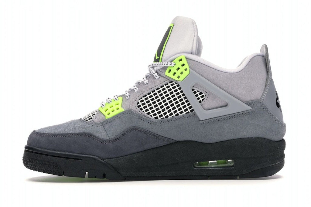95 Neon Sneakers - Jordan 4 Retro SE - product image from the listing.