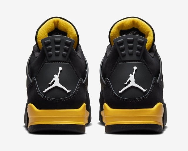 Thunder (2023) Sneakers - Jordan 4 Retro - product image from the listing.