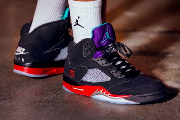 Top 3 Sneakers - Jordan 5 Retro - product image from the listing.