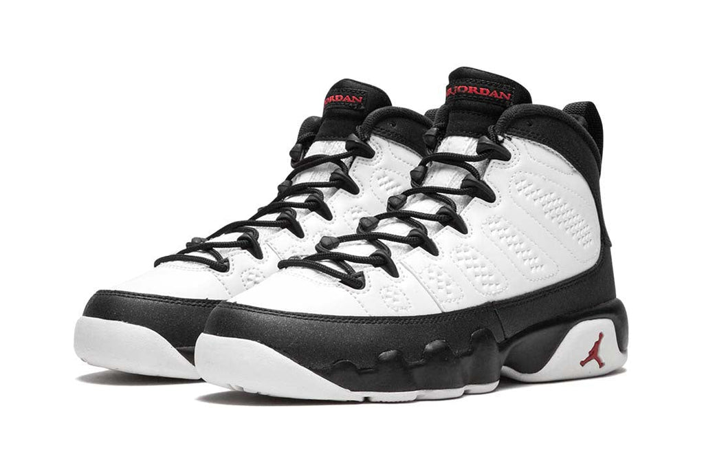 Space Jam 2016 Sneakers - Jordan 9 Retro OG - product image from the listing.