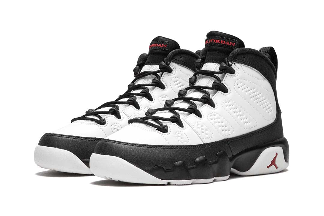 Space Jam 2016 Sneakers - Jordan 9 Retro OG - product image from the listing.